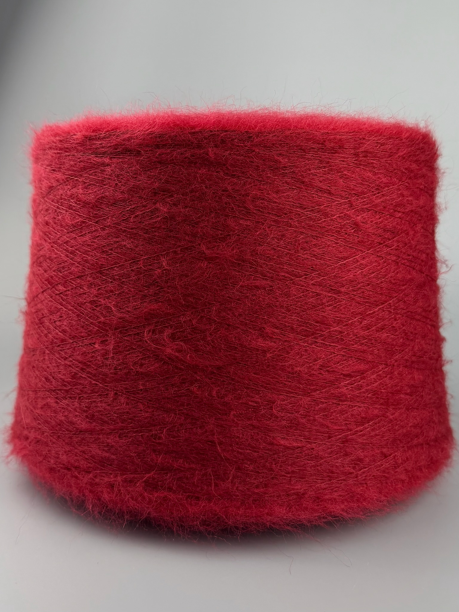 Mohair con Nylon 900 m / 100 g – Outlet – Bordeaux foto 2